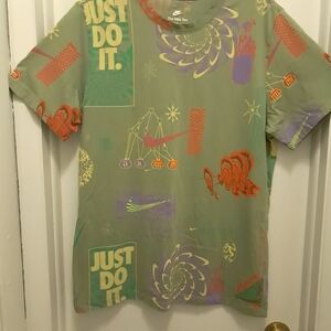 Nike  Graphic Tee - Green and Orange